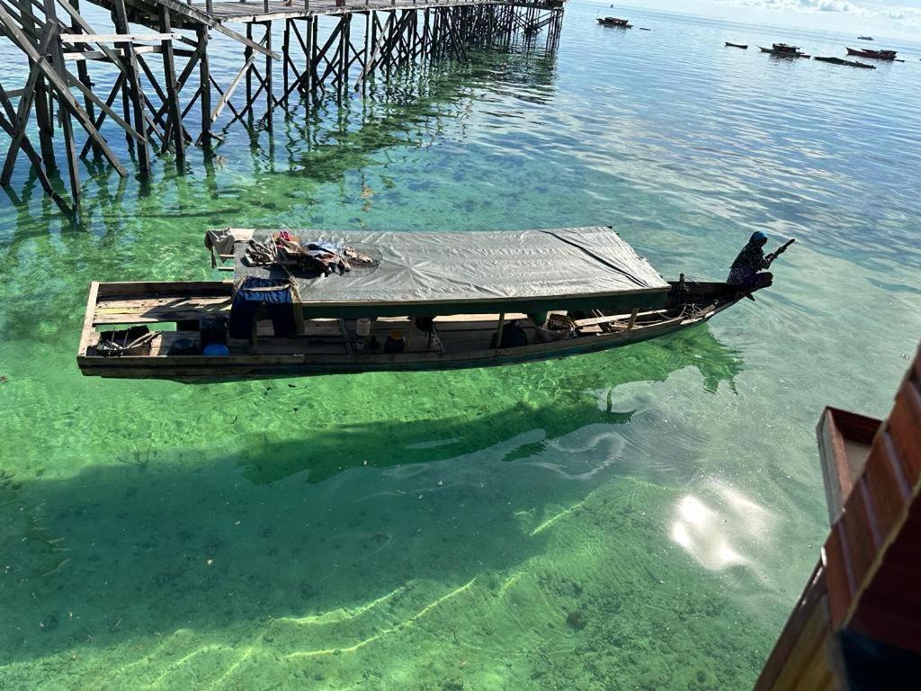 Apartmán Mabul Backpackers Mabul Island Exteriér fotografie