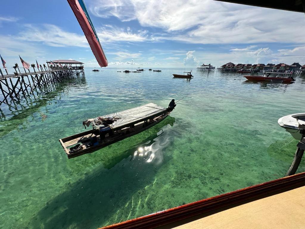 Apartmán Mabul Backpackers Mabul Island Exteriér fotografie