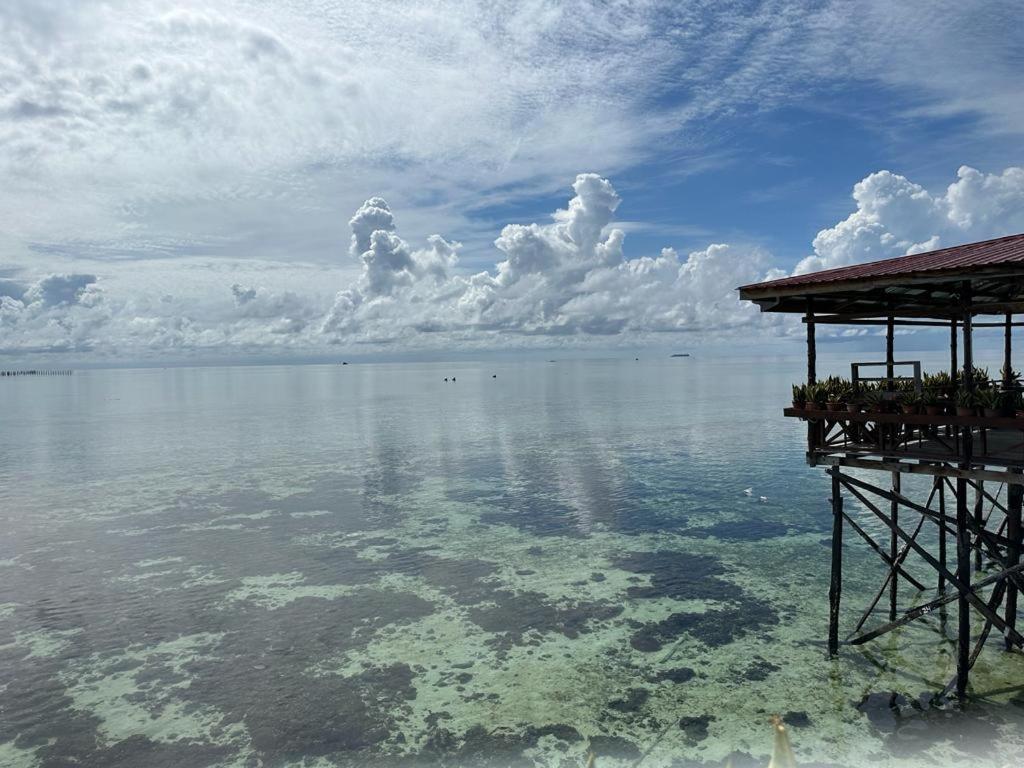 Apartmán Mabul Backpackers Mabul Island Exteriér fotografie